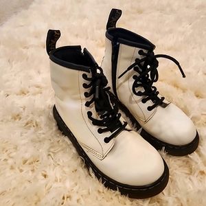 Girls size 1 Dr Martens